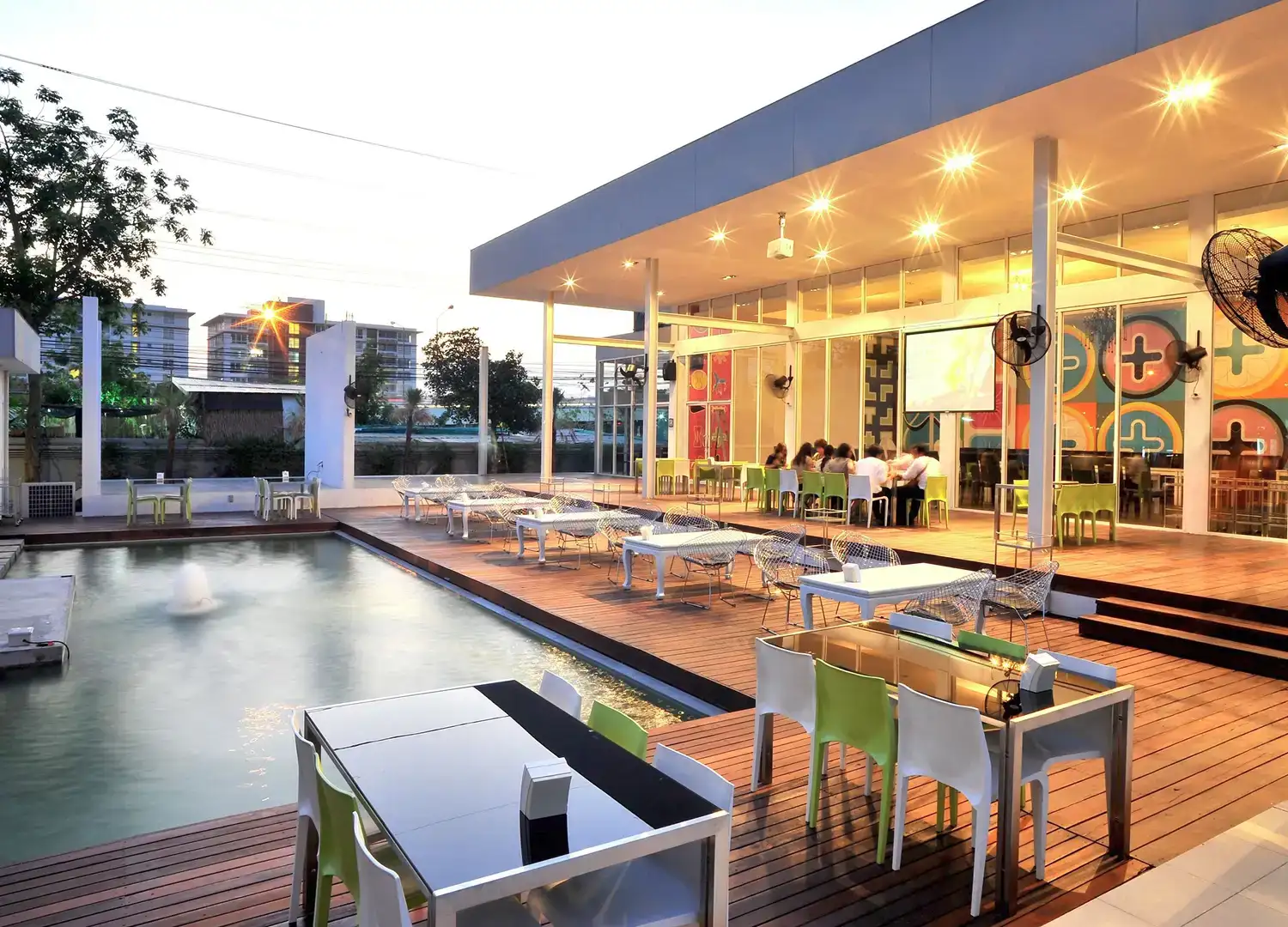 hotels-and-resorts